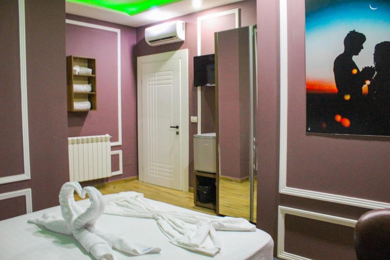 Hotel Golden Shkoder Ngoại thất bức ảnh