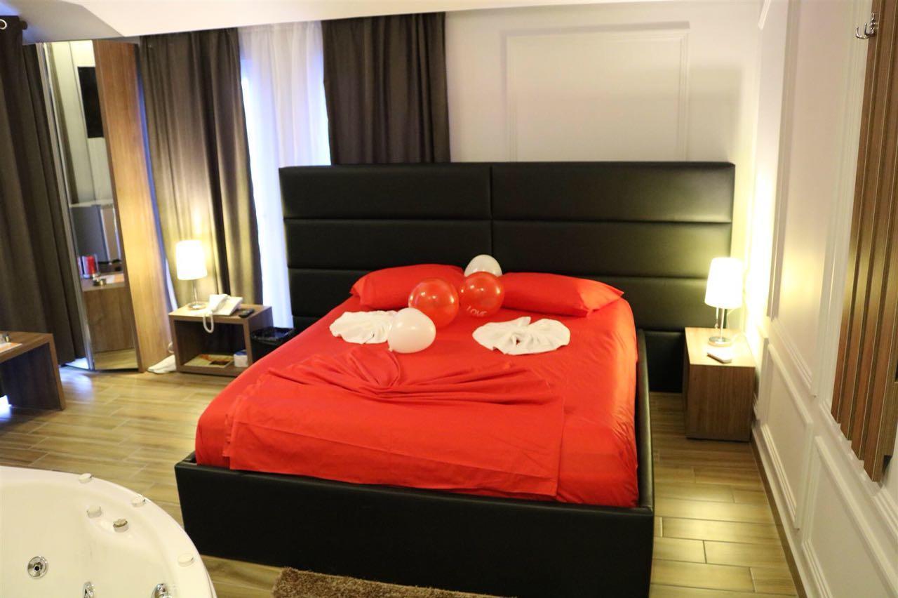 Hotel Golden Shkoder Ngoại thất bức ảnh