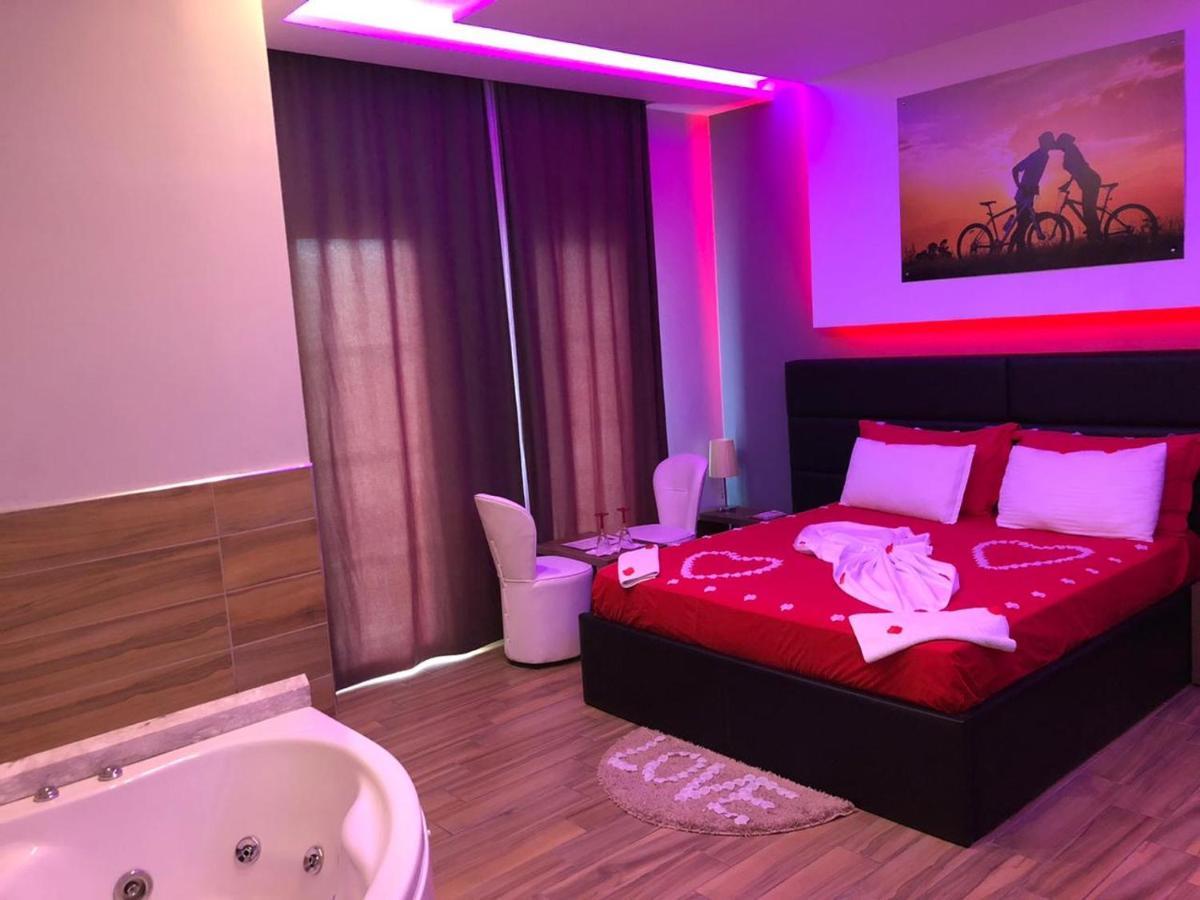 Hotel Golden Shkoder Ngoại thất bức ảnh